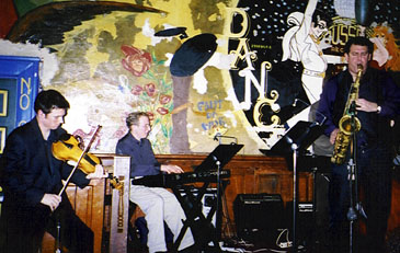 Rob Scheps-Zach Brock Quintet in January 2004 [Photo by Tom Ineck]