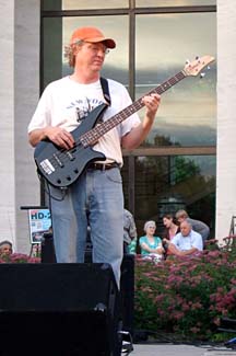 Bassist Roger Barnhart [Photo by Tom Ineck]