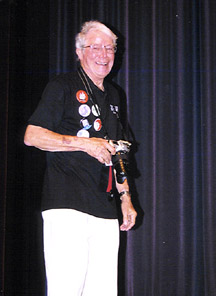 Jim Monroe at the 2004 Topeka Jazz Festival [Photo by Tom Ineck]